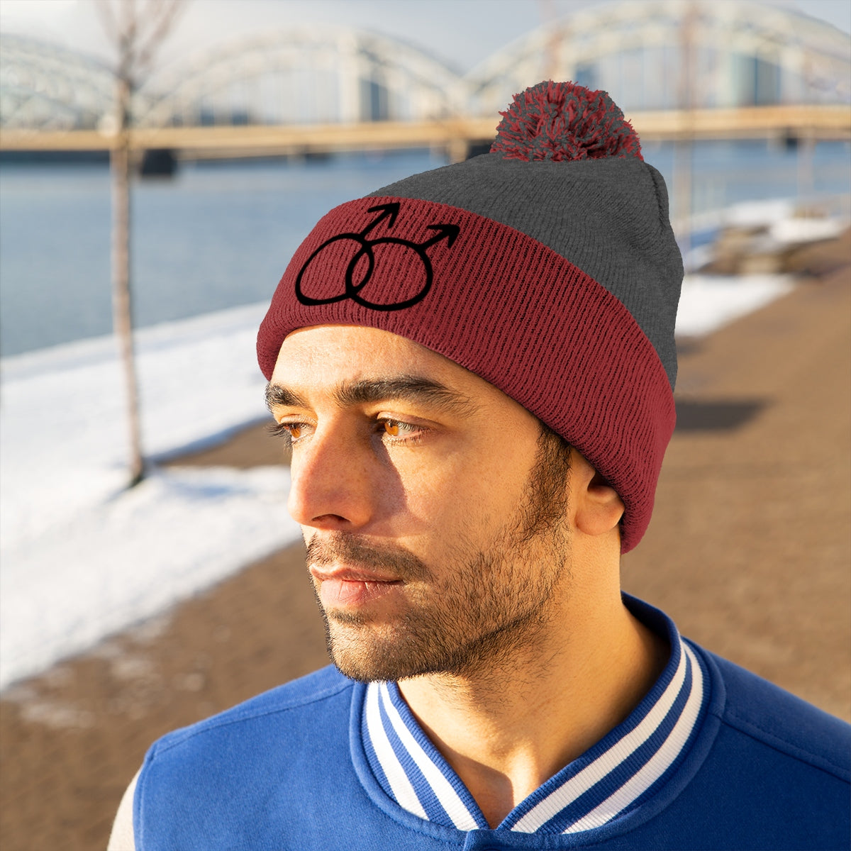 DOUBLE MARS <br>pom pom beanie